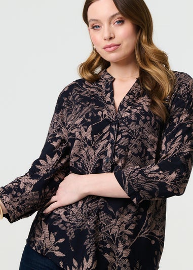 Izabel London Navy Leaf Print Collarless Shirt