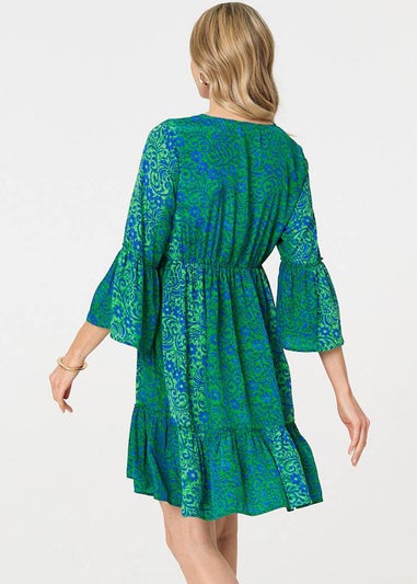 Izabel London Green Paisley Tassel V-Neck Knee Length Dress