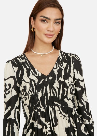 Yumi Black Abstract Print Ruched Midi Dress With Long Sleeves