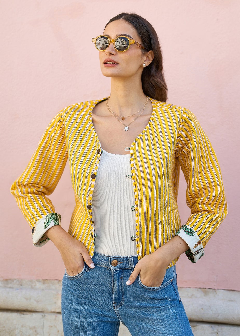 Yumi White Animal Reversible Cotton Quilted Jacket