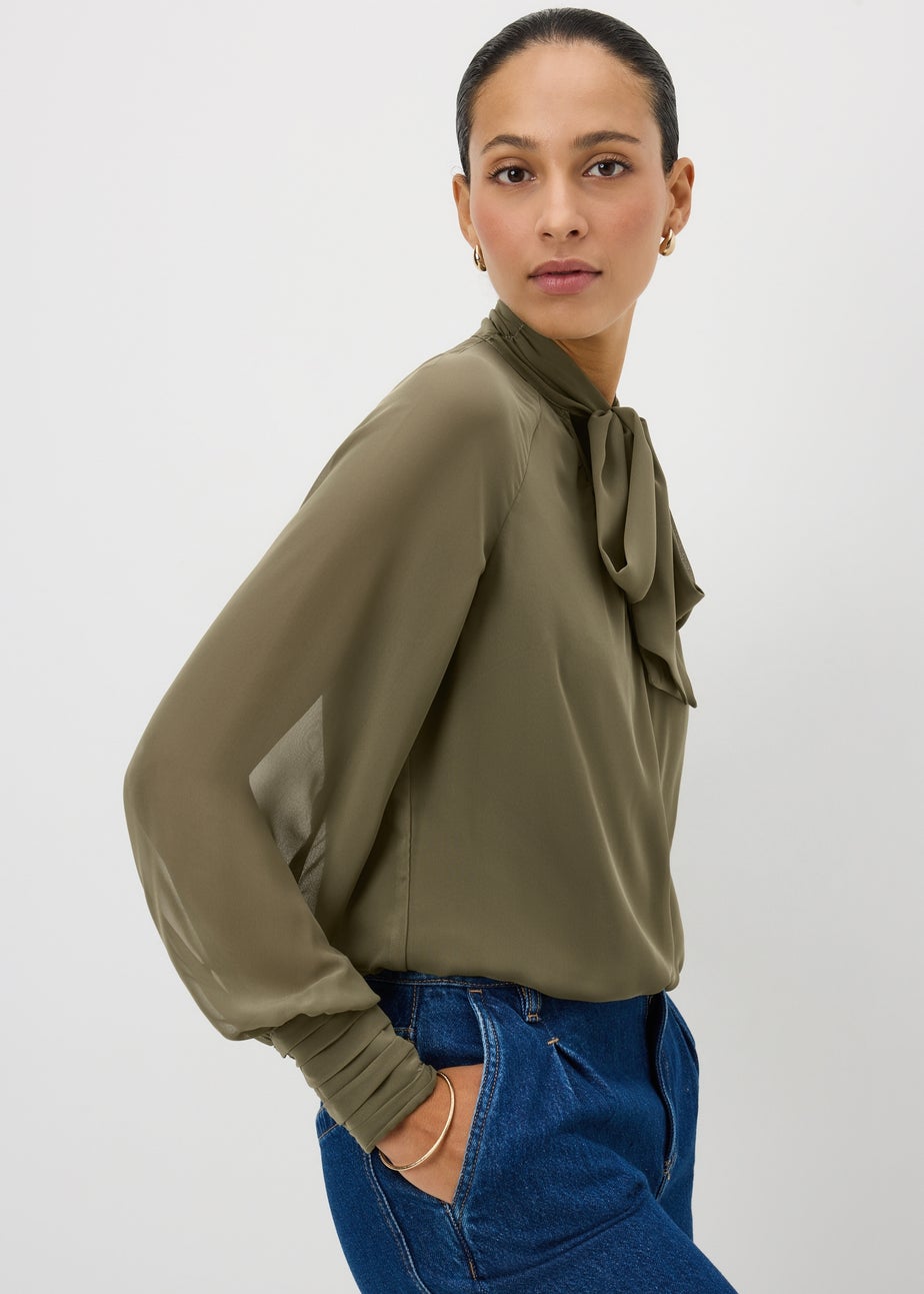 Green Tie Neck Boho Blouse