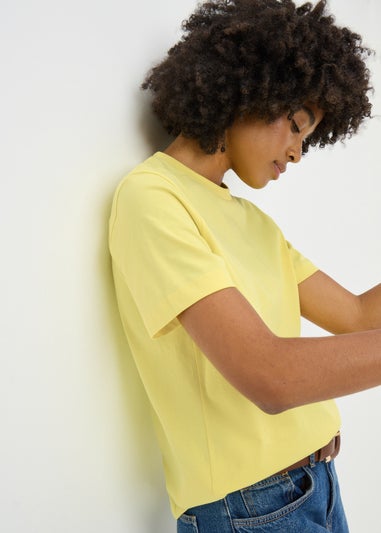 Yellow Regular Fit T-Shirt