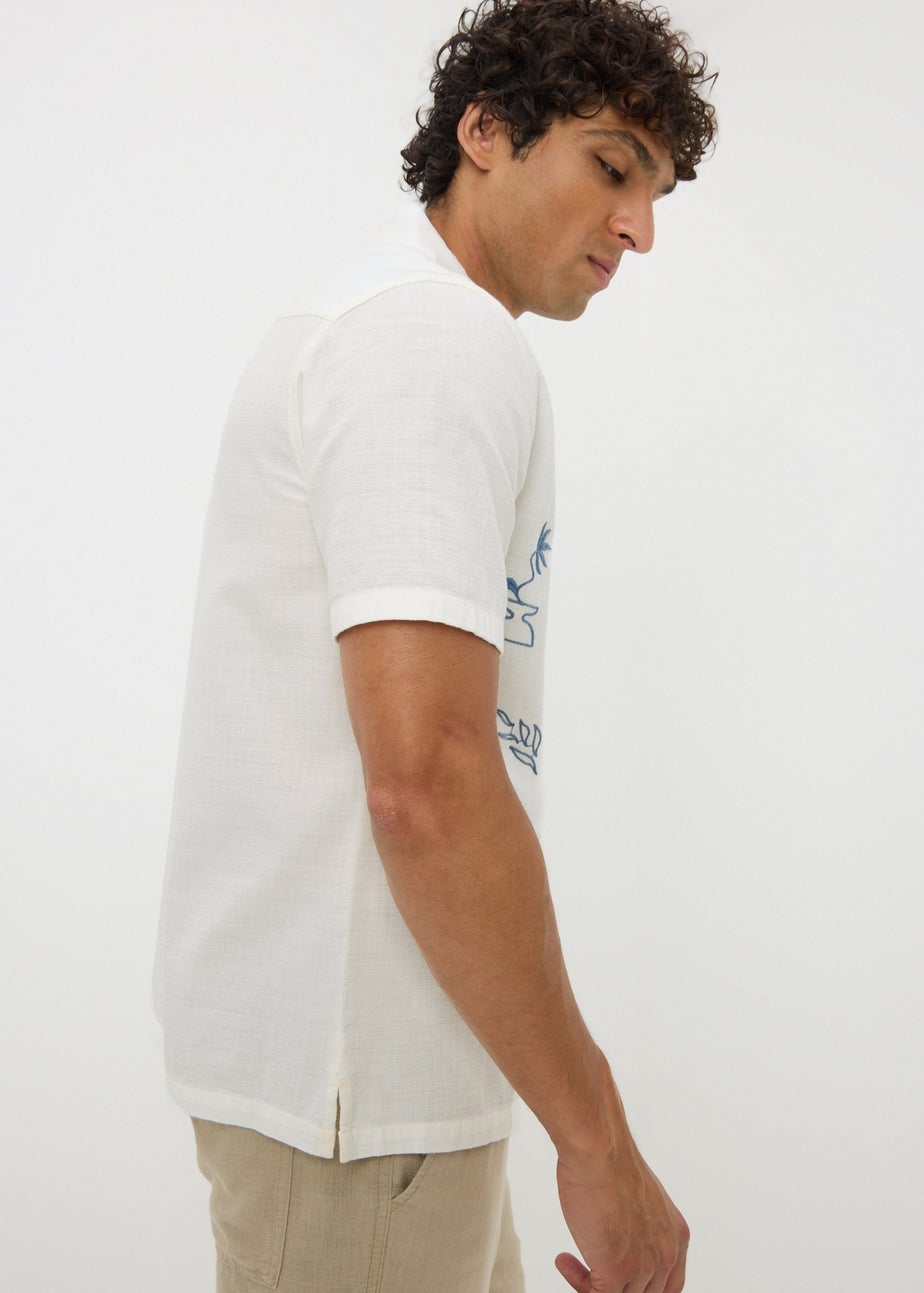 White Embroidered Pattern Shirt