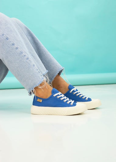 Lunar Azure Blue Jayne II Trainer