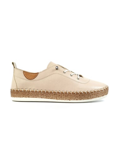 Lunar Cream Evie Plimsoll