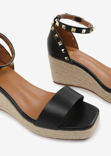 Where's That From BlackPU Presley wide-fit Wedge Sandals With Gladiator-Ankle-Strap