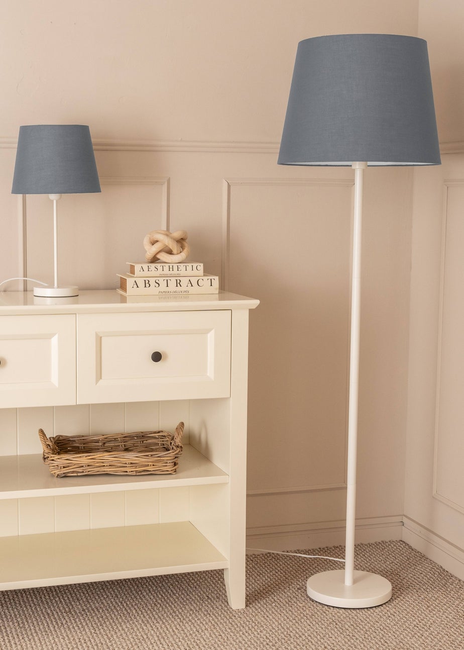 ValueLights Charlie Painted White Floor Lamp with Large Tapered Shade