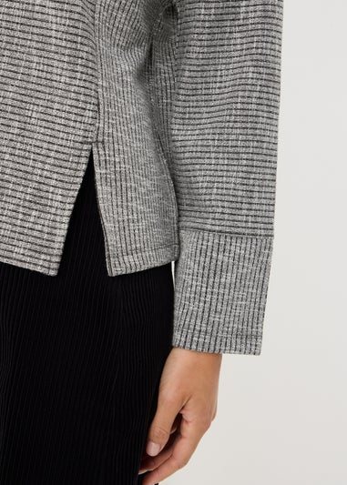 Grey Cutabout Textured Snit Top