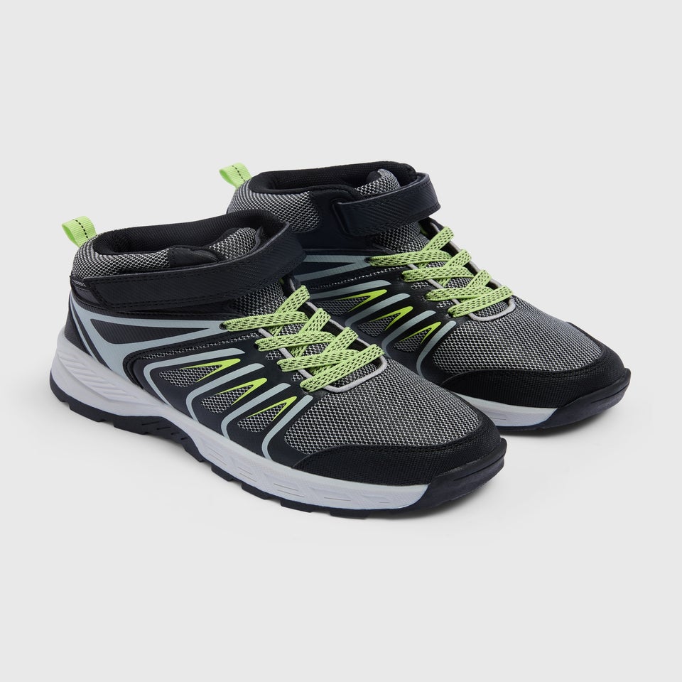 Boys Black Hiking Boots (Younger 8-Older 2)