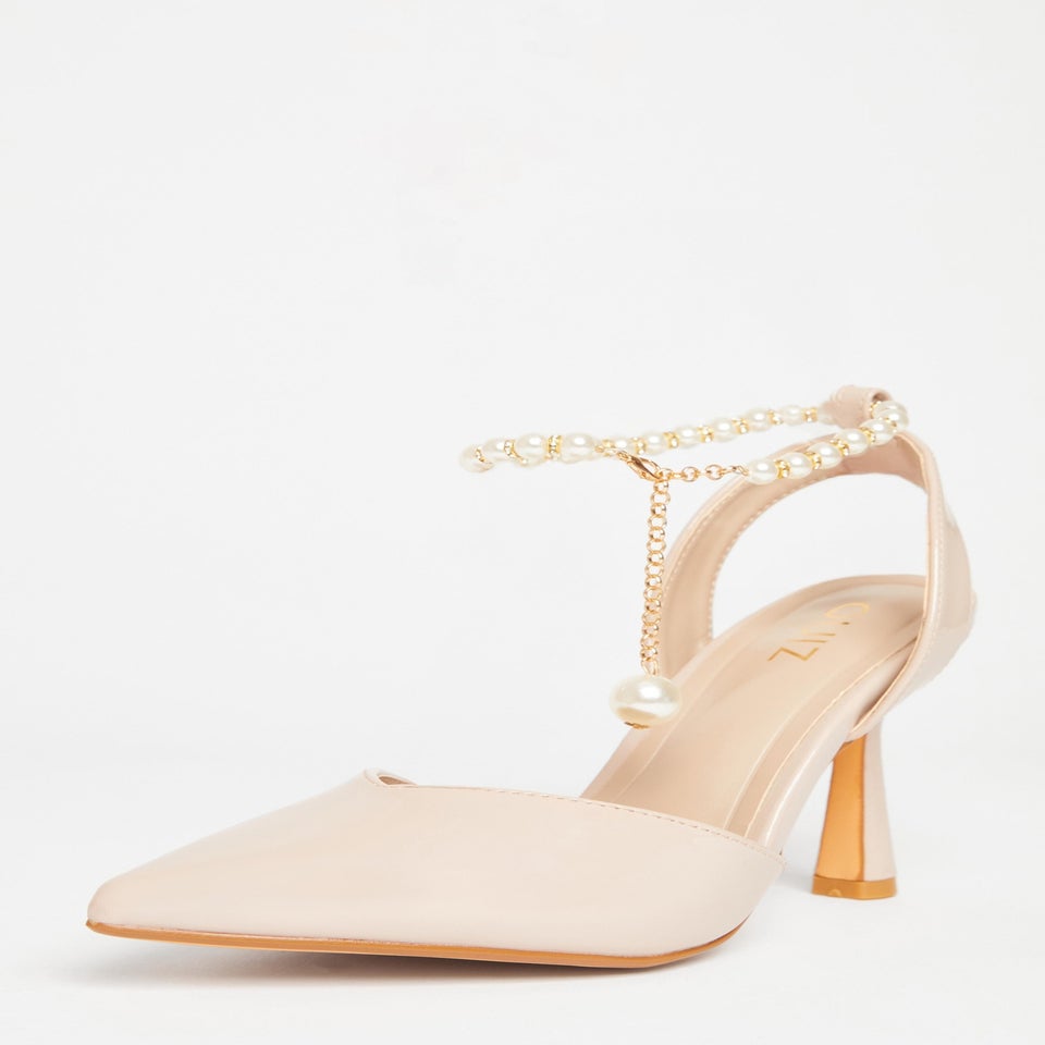 Quiz Natural Pearl Strap Court Heels