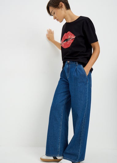 Black Lips Graphic T-Shirt