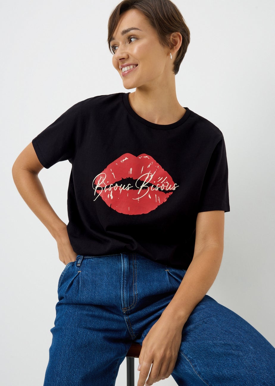 Black Lips Graphic T-Shirt
