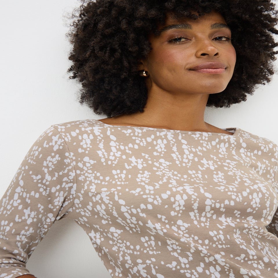 Taupe Patterned 3/4 Sleeve T-Shirt