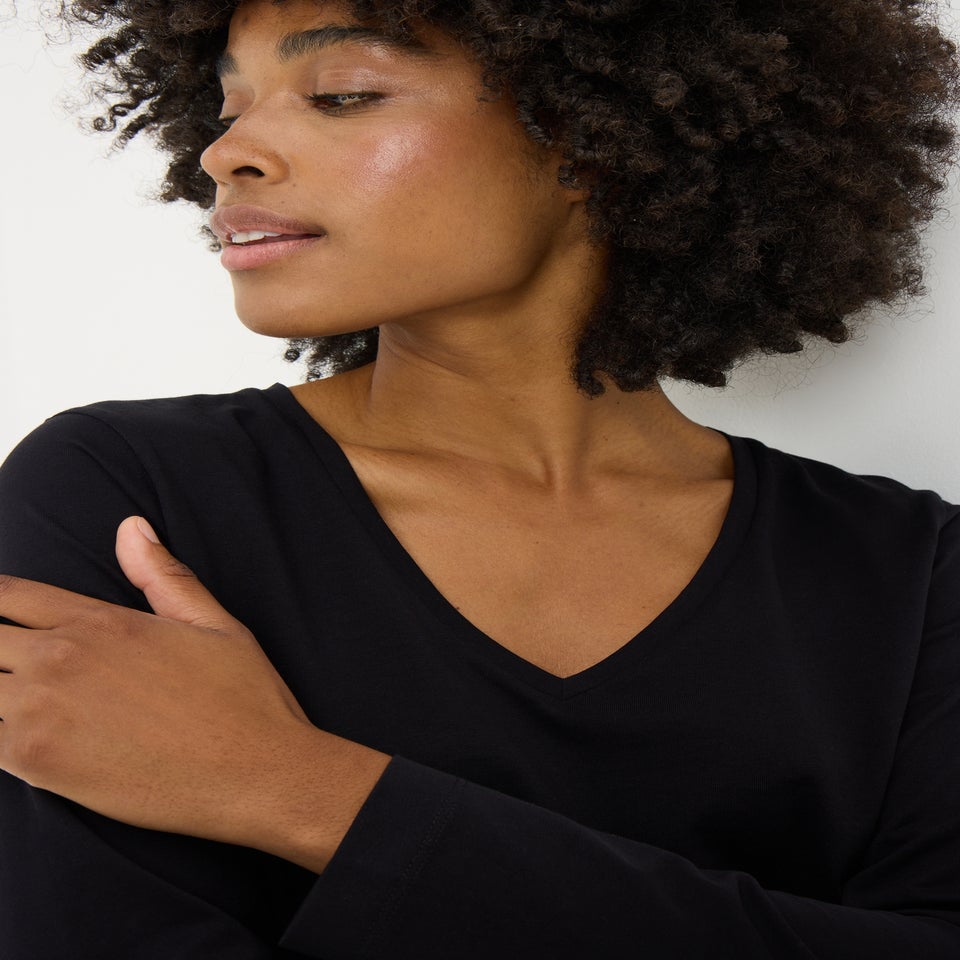 Black Long Sleeve V Neck T Shirt