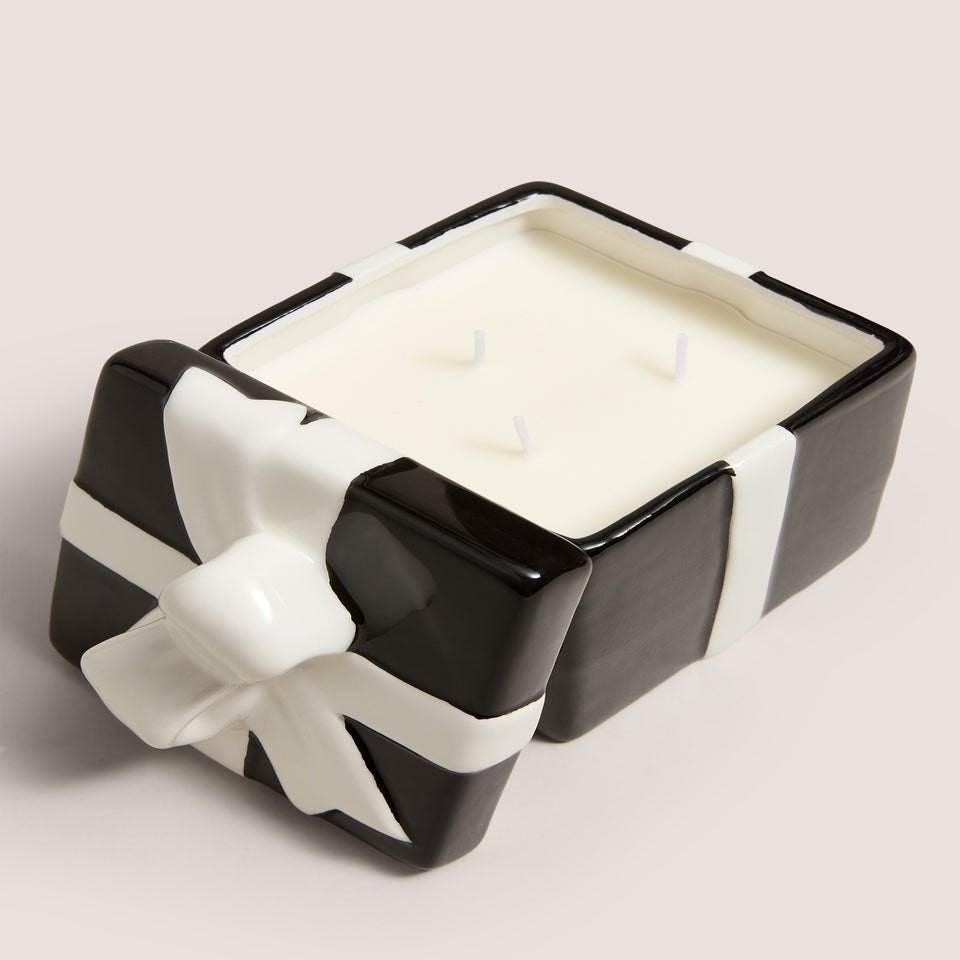 Black Present Shaped Candle