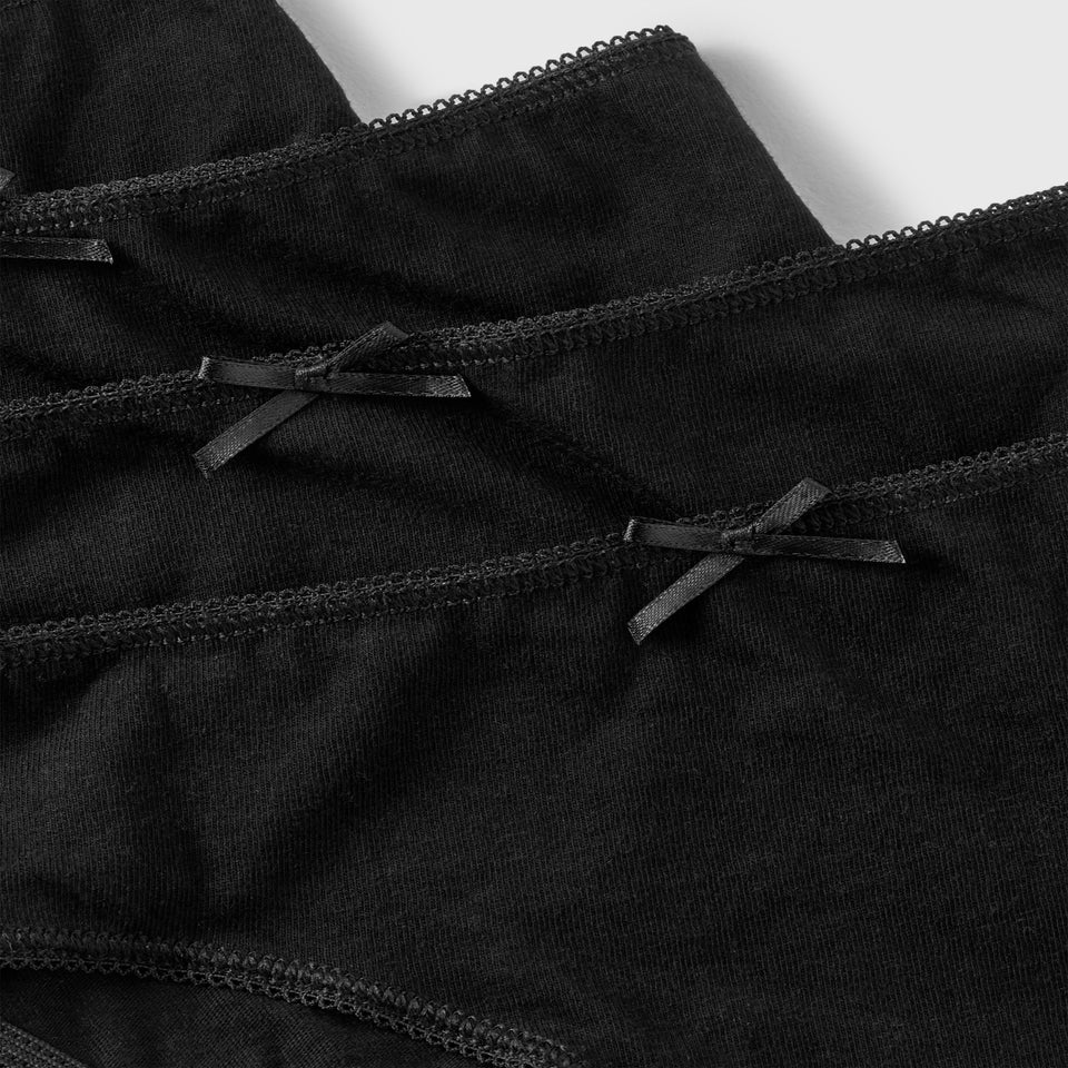 10 Pack Girls Black Briefs (2-13yrs)