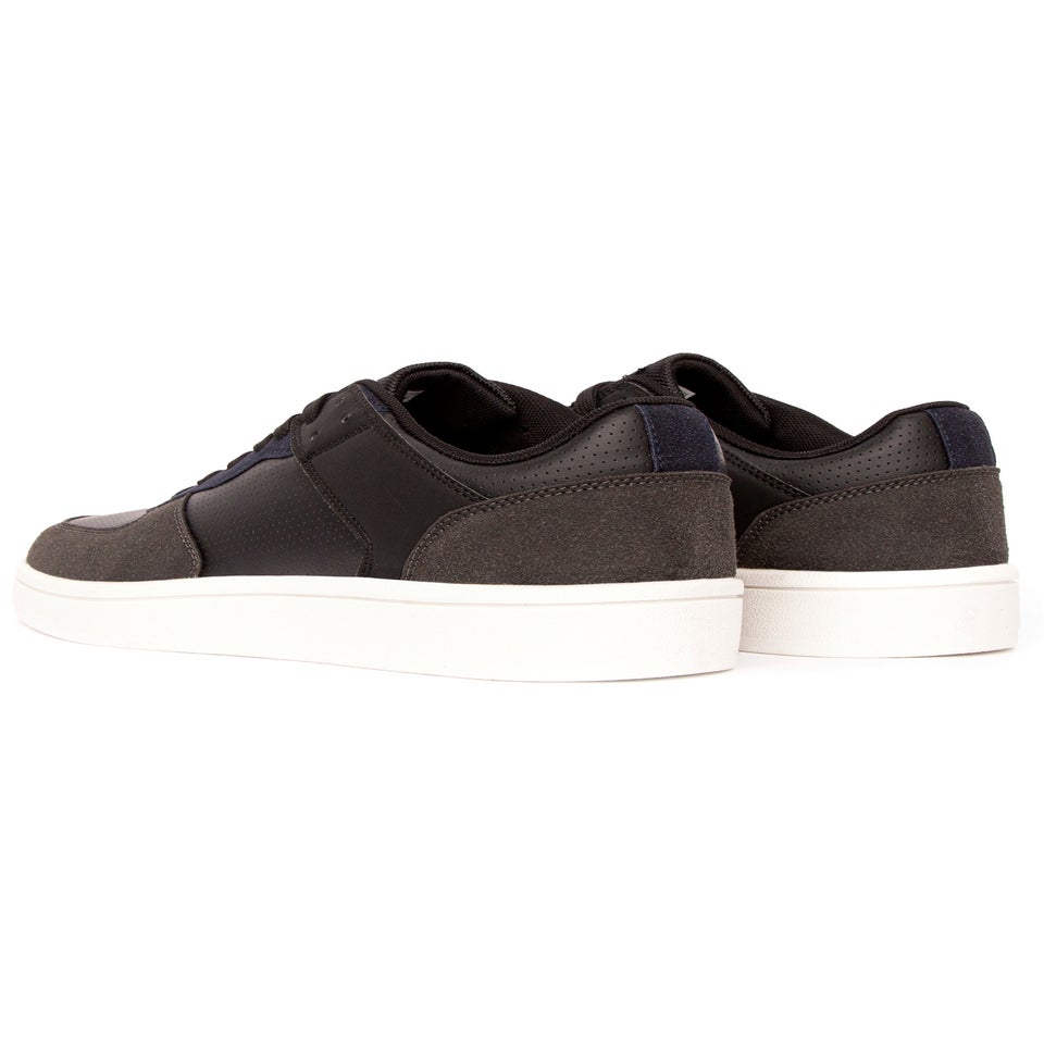 Crosshatch  Black  Avelino  Trainers