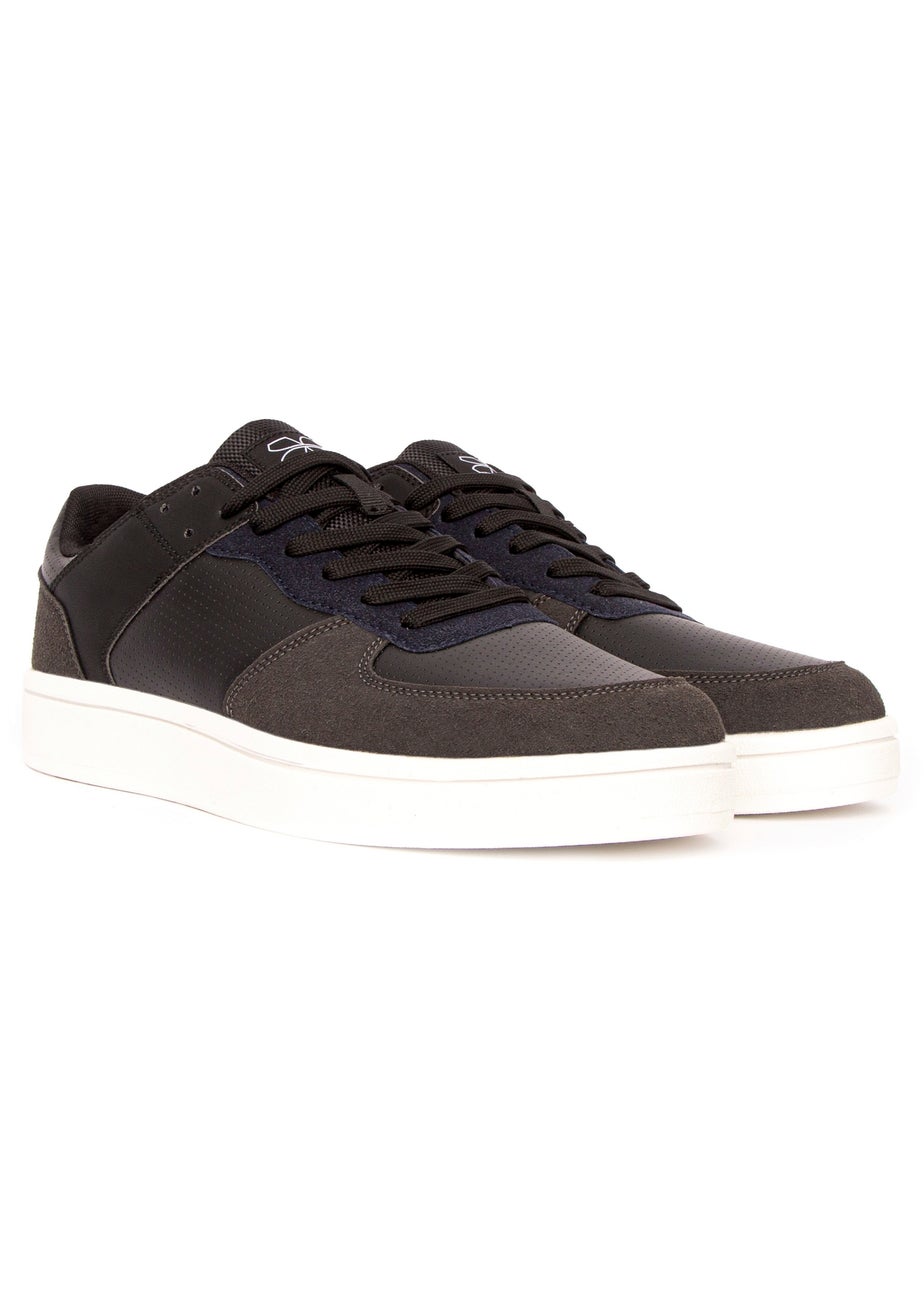 Crosshatch  Black  Avelino  Trainers