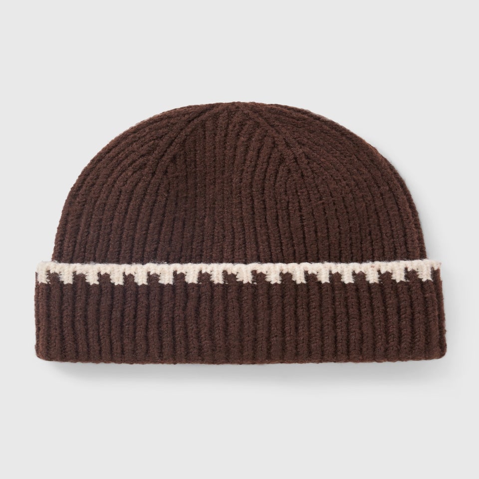 Chocolate Brown Ribbed Stitch Beanie Hat