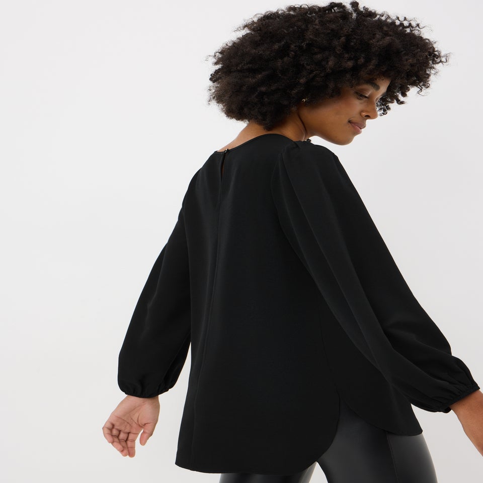 Black Scoop Hem Blouse