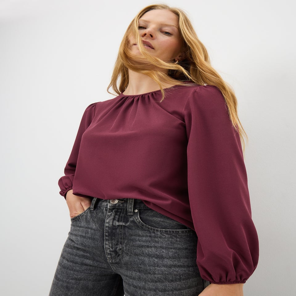 Burgundy Scoop Hem Blouse