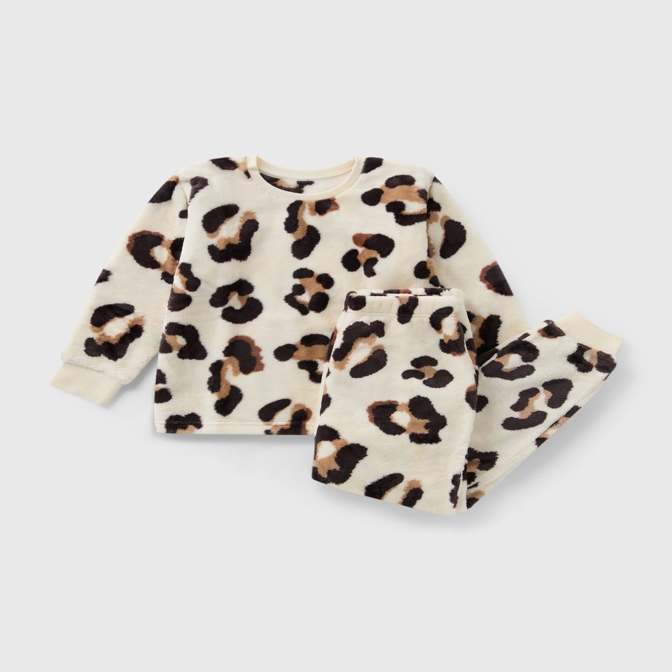 Girls Cream Leopard Fleece Pyjama Set (7-13yrs)
