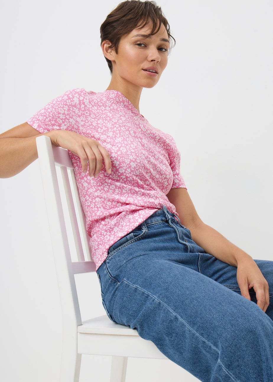 Pink Floral Fitted T-Shirt