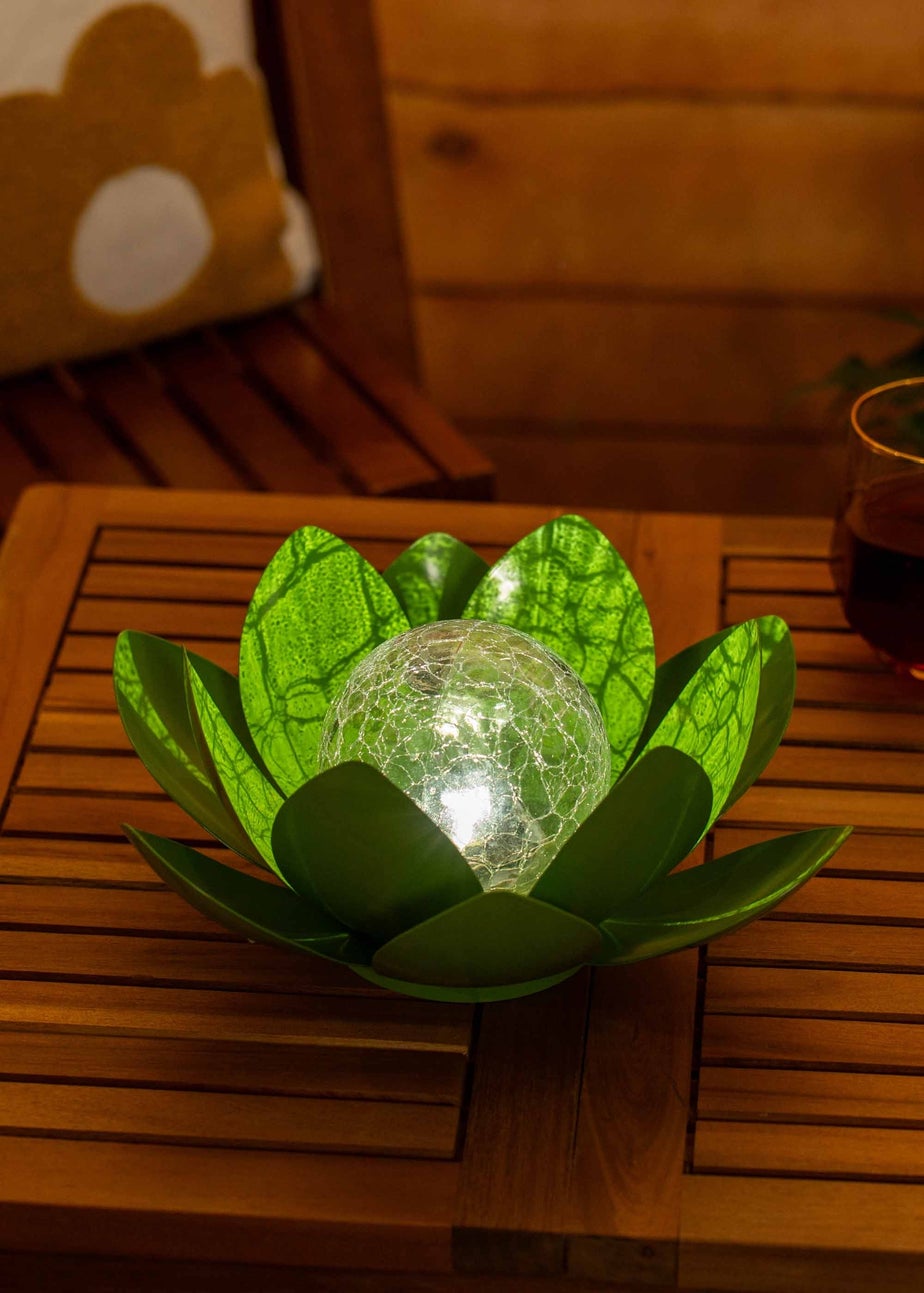 ValueLights Solar Green Waterlily Lotus Flower Garden Light With Integrated LED's (11cm x 26.5cm x 26.5cm)