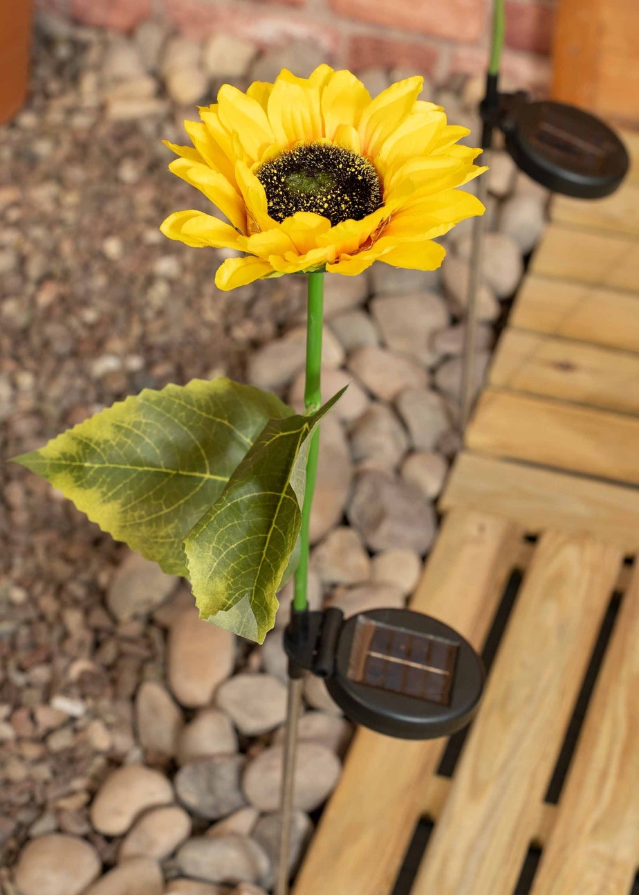 ValueLights Solar 2 Pack Sunflower Spike Lights With Integrated LED's (73cm x 14cm x 14cm)