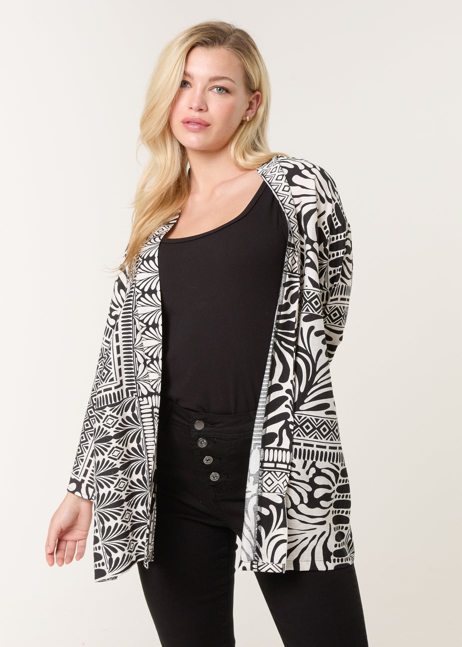 Blue Vanilla Black Kimono With Geometric Print