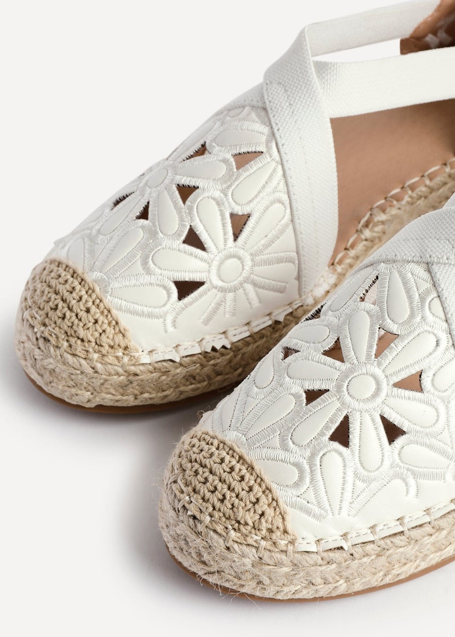 Linzi Jillian White Faux Leather Flower Cut Out Espadrille Sandal