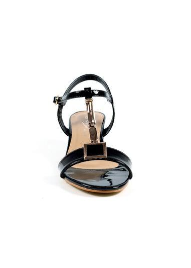 Lunar Black Blaze Sandal