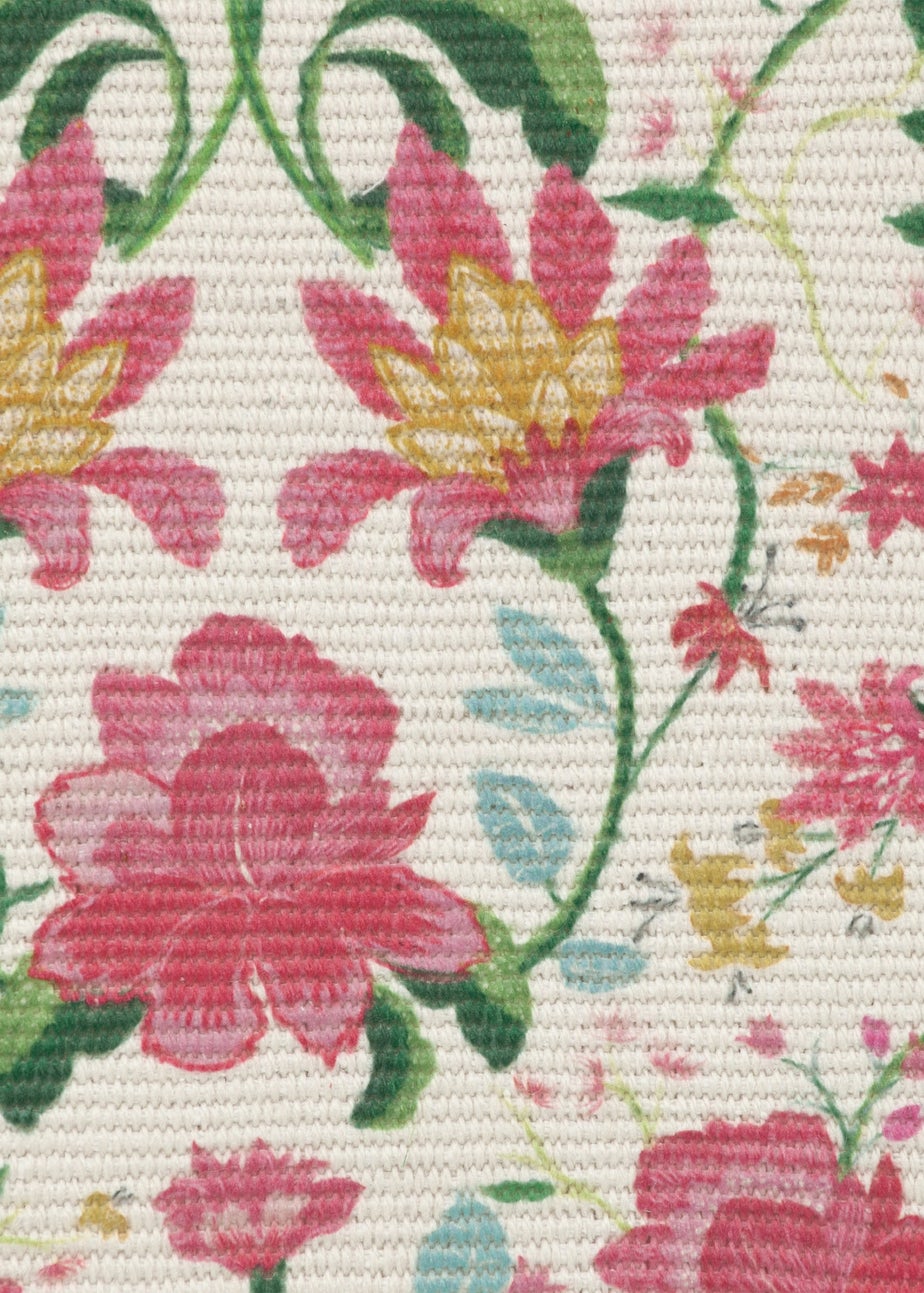 Wylder Nature Red Claudia Indoor/Outdoor Table Runner