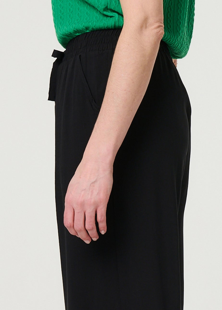 Izabel London Black High Waist Wide Leg Cropped Trousers