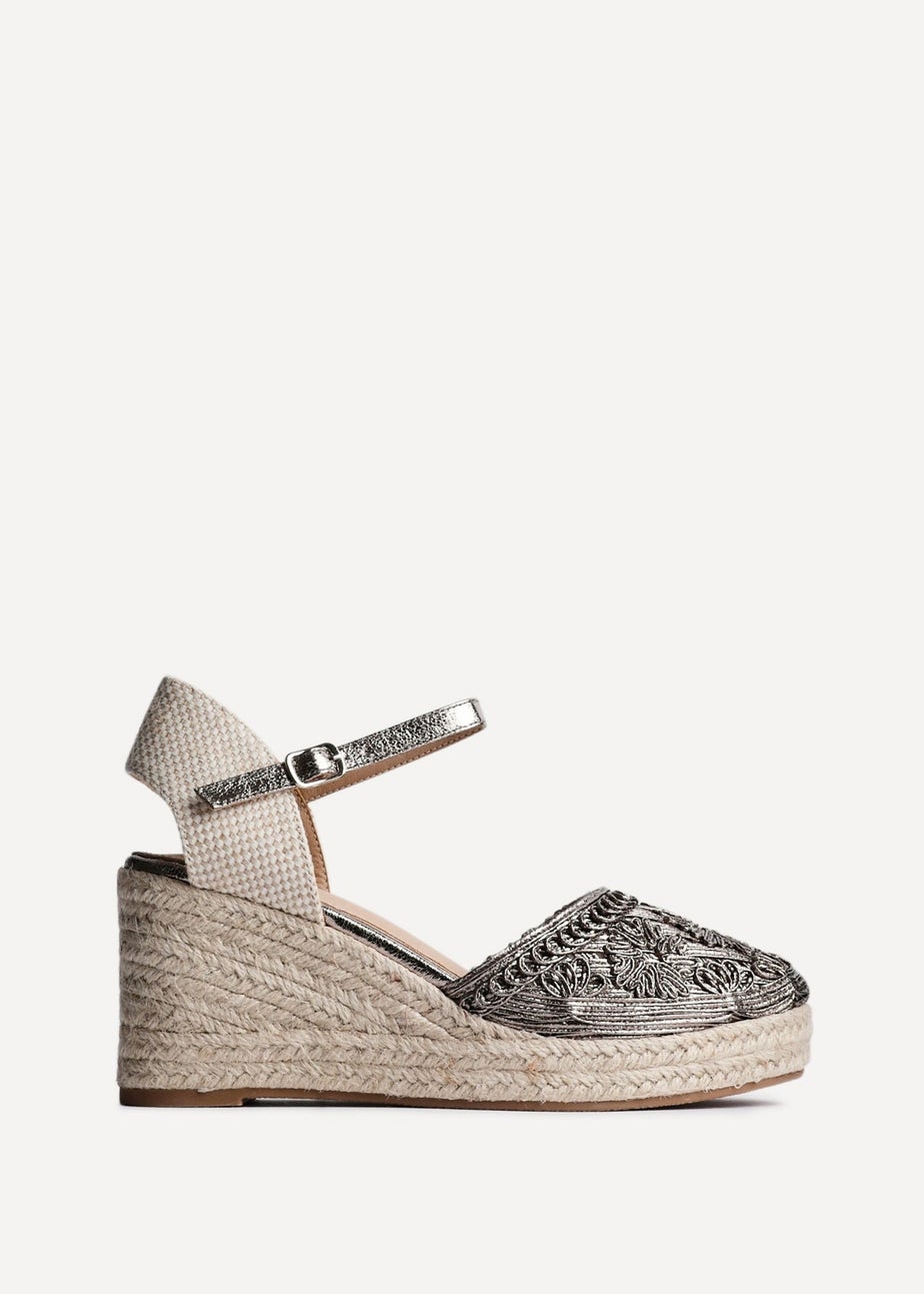 Linzi Mystic Pewter Embroidered Closed Toe Espadrille Wedge