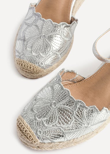 Linzi Florentina Silver Floral Embroidered Espadrille Platform Wedge