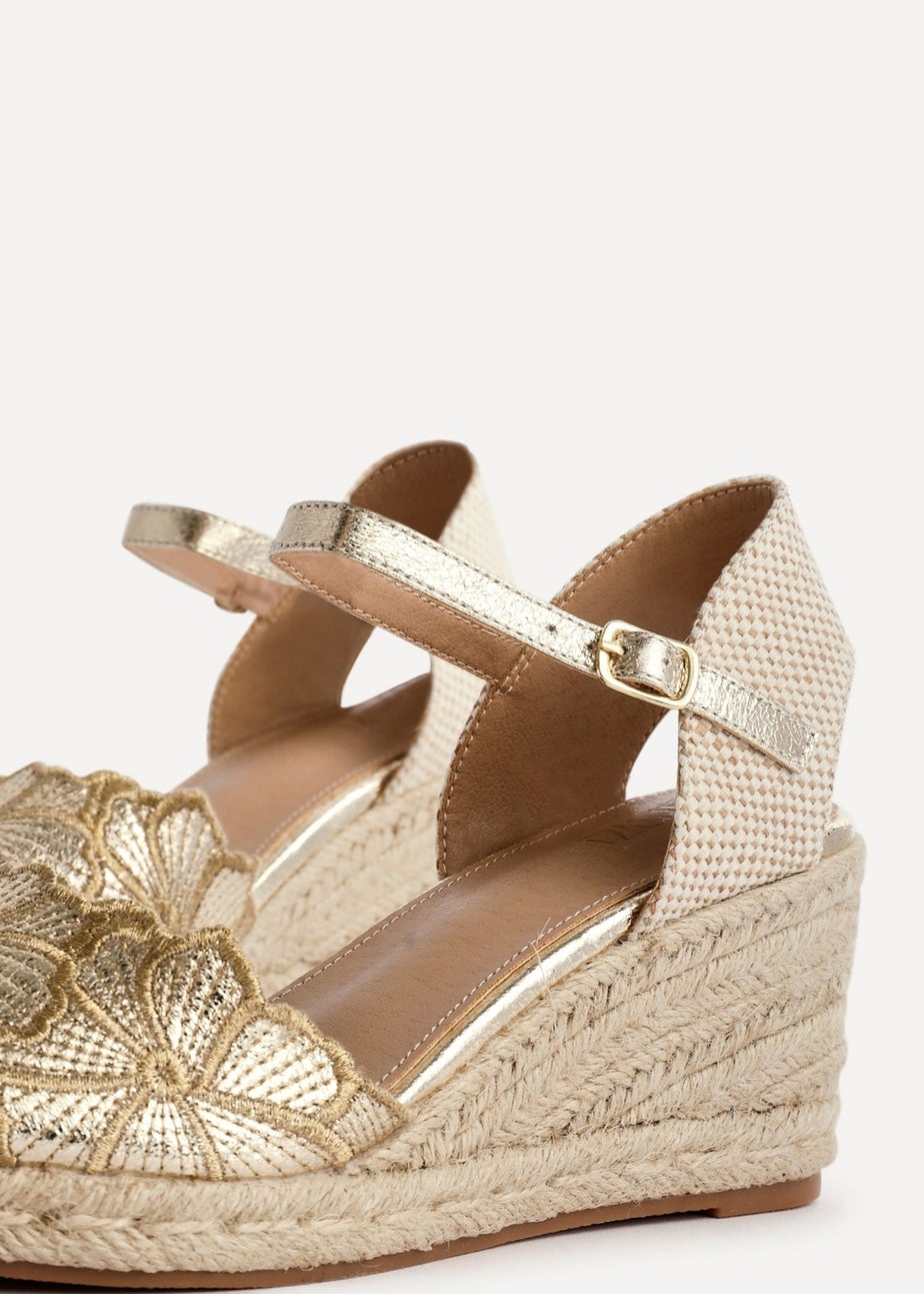 Linzi Florentina Gold Floral Embroidered Espadrille Platform Wedge