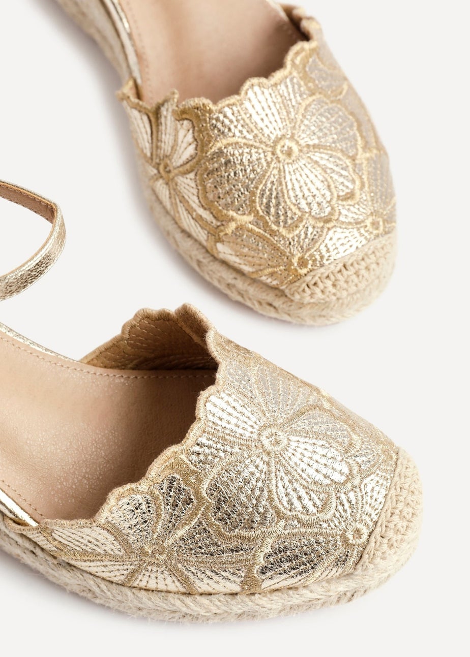 Linzi Florentina Gold Floral Embroidered Espadrille Platform Wedge