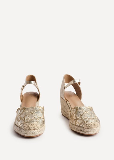 Linzi Florentina Gold Floral Embroidered Espadrille Platform Wedge