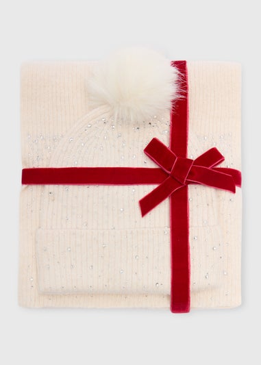 Cream Hat & Scarf Gift Set