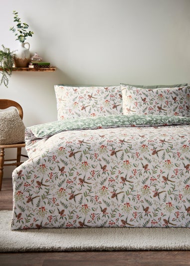 Cream Winter Foliage Duvet Set
