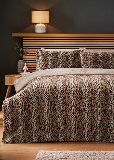 Brown Leopard Print Faux Fur Duvet Set