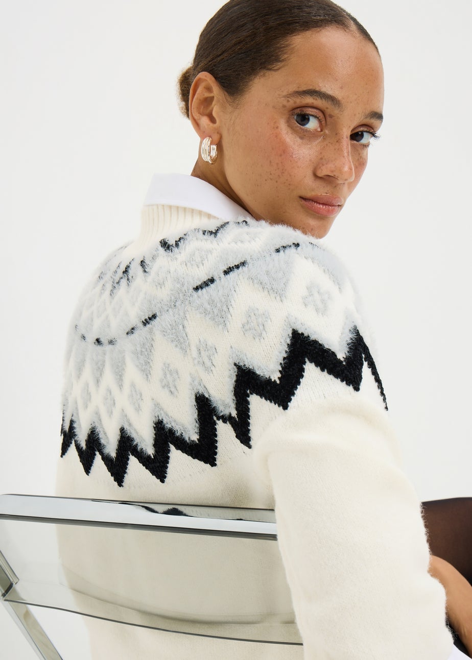 White Fluffy Lurex Fairisle Jumper