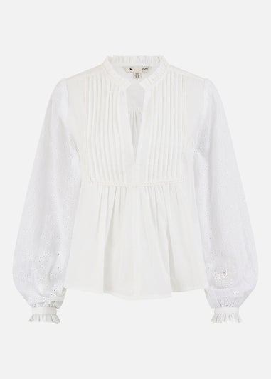 Yumi White Pleated Cotton Bib Shirt