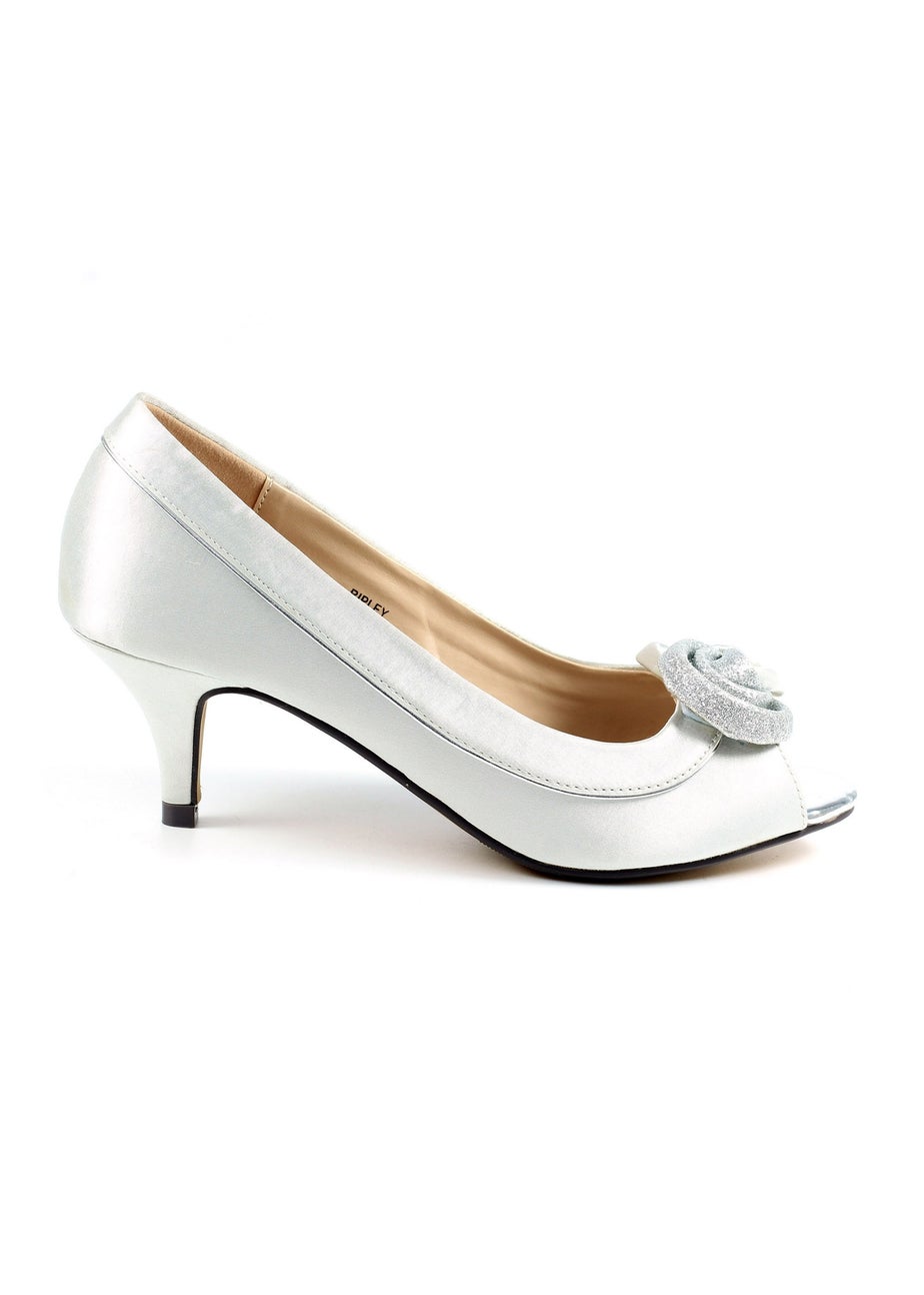 Lunar Silver Ripley Satin Courts