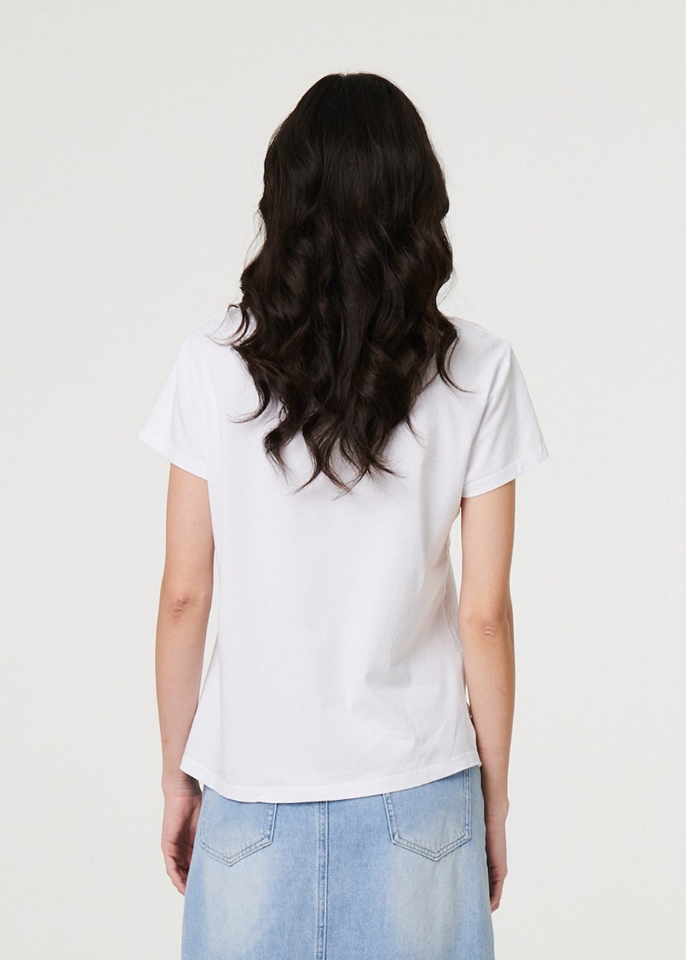 Izabel London White Metallic Star Detail Relaxed T Shirt