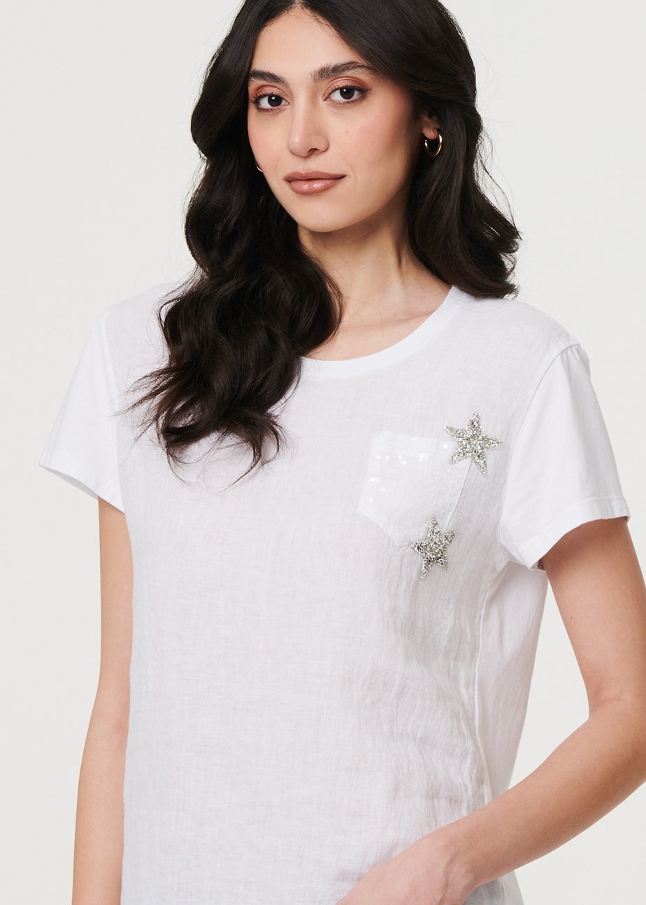 Izabel London White Metallic Star Detail Relaxed T Shirt