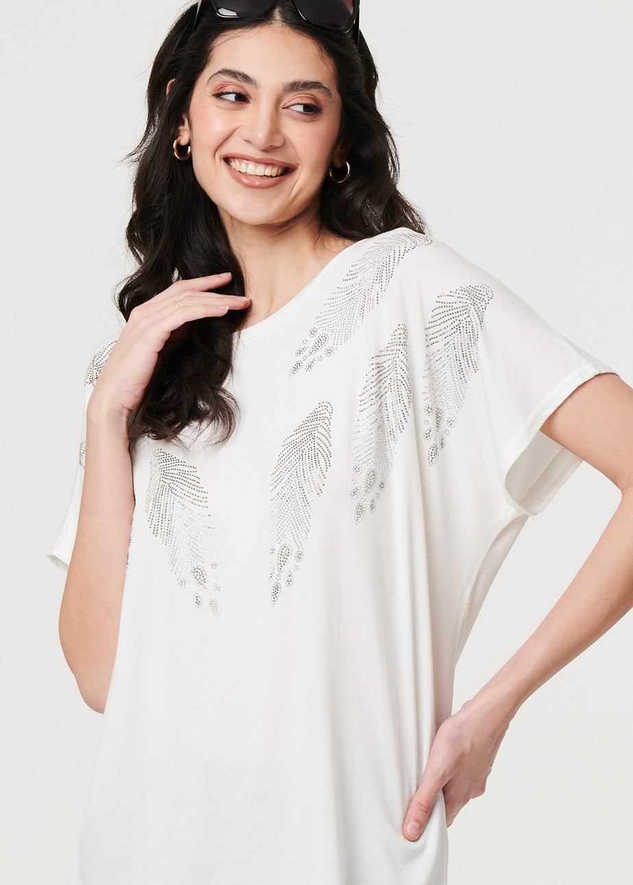 Izabel London White Sparkly Feather Print Relaxed T-Shirt
