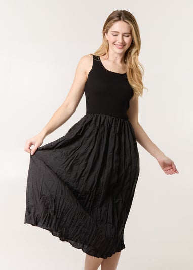 Blue Vanilla Black Round Neck Crinkled Dress