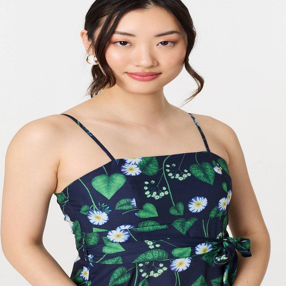 Izabel London Green Floral Sleeveless Tie Waist Midi Dress